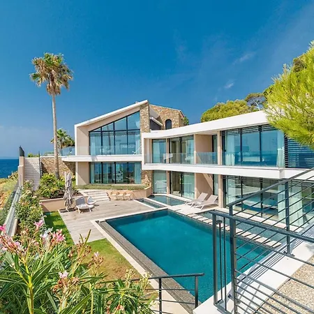 Beautiful House In Theoule-sur-mer * Saint-Raphaël